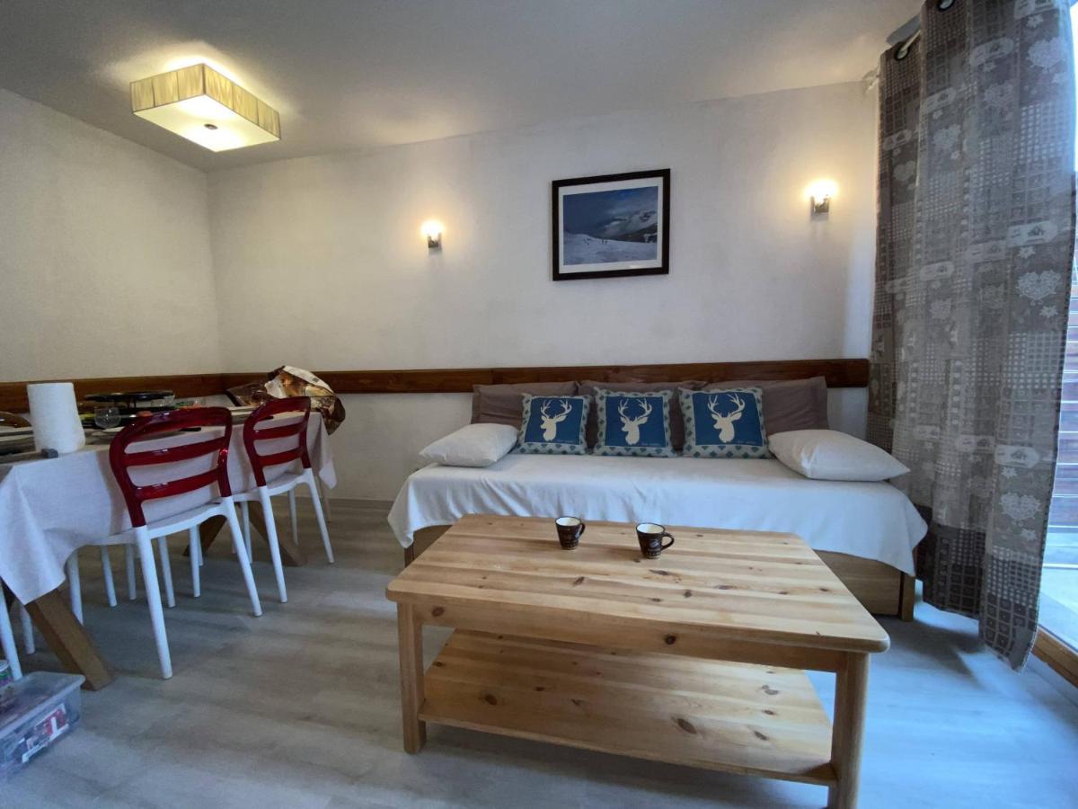 Agence Des Orres - Le Parc Des Airelles - T2 - Pda04 Apartment Les Orres Bagian luar foto